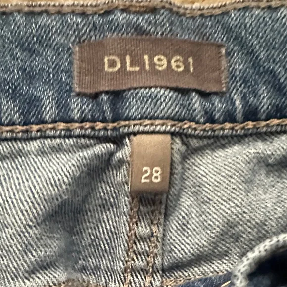 DL1961 Anthropologie Hepburn Ultra High-Rise Distressed Wide Leg Jeans Size 28 - Picture 10 of 16